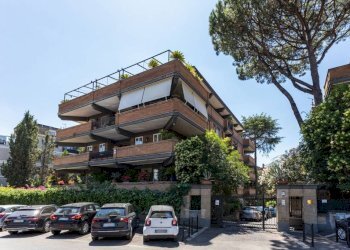Facciata - Two-room apartment viale Cortina d'Ampezzo, 164, Roma - photo 31