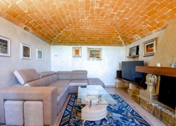 Salone - Villa strada Sabbionina, 16, Fubine Monferrato - photo 21