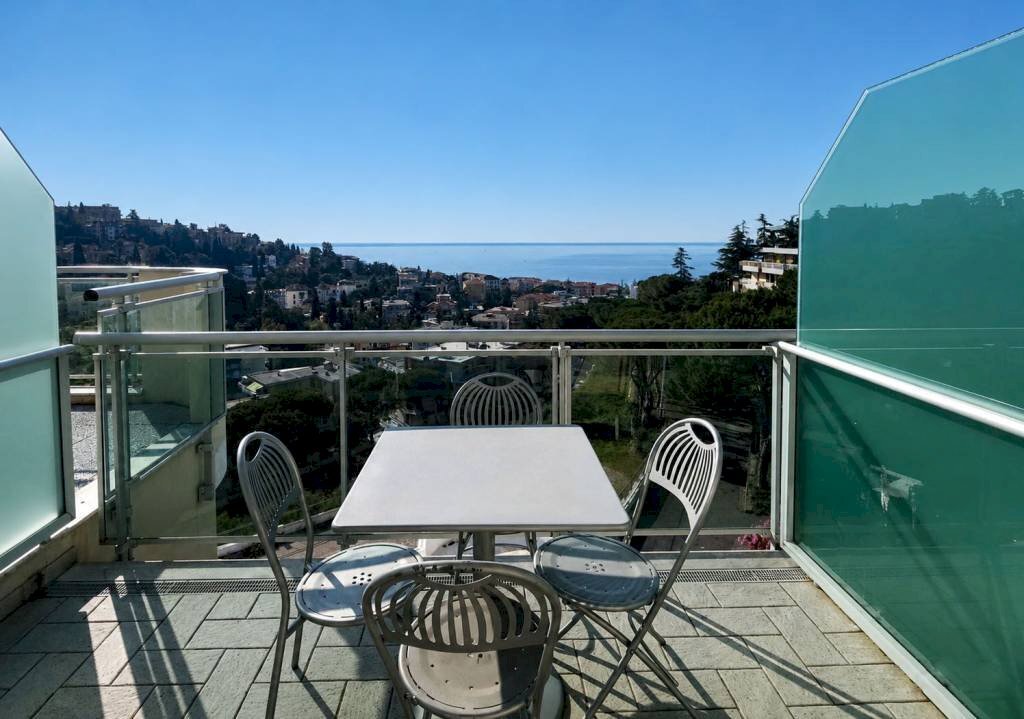 Terrazzo - Bilocale strada Privata Serenella, 36, Sanremo - foto 1