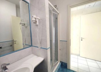 Bagno - Bilocale strada Privata Serenella, 36, Sanremo - foto 11