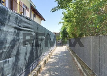 Edificio all\'aperto - Bilocale Via Poggio delle Vigne
 
6, Quinzano d'Oglio - foto 5