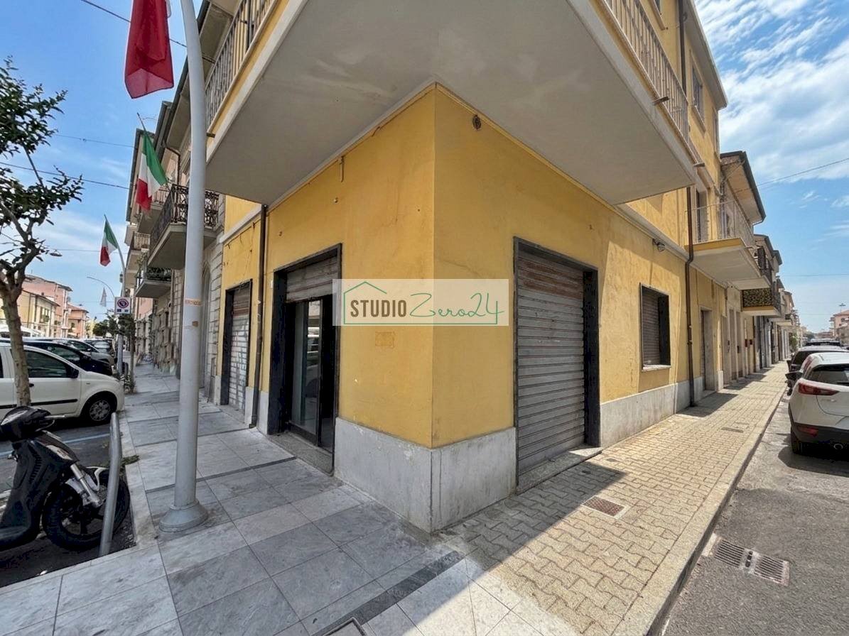 Foto 1 - Negozio Via Sant'Antonio Pucci, Viareggio - foto 1