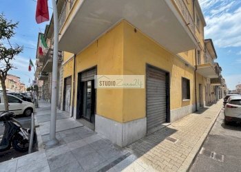 Foto 1 - Negozio Via Sant'Antonio Pucci, Viareggio - foto 1