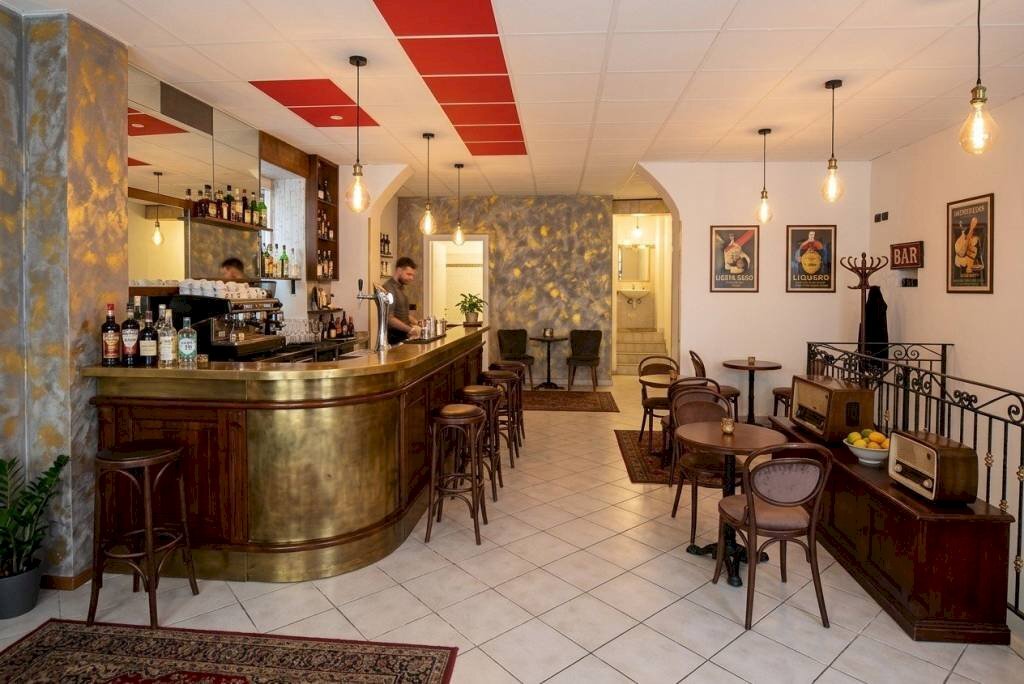 Interno non residenziale - Negozio piazza della Concordia, 2, Mondovì - foto 3