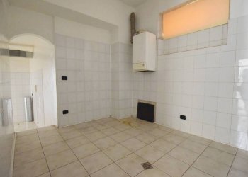 Cucina - Negozio piazza della Concordia, 2, Mondovì - foto 8