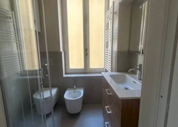Bagno - Appartamento via Francesco Daverio, Varese - foto 4