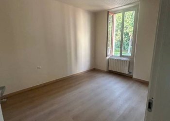 Camera da letto - Appartamento via Francesco Daverio, Varese - foto 6