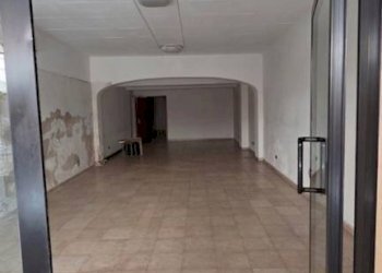 Interno non residenziale - Shop Medicina - photo 3