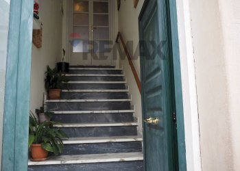 Scale - Casa indipendente Via Nazario Sauro
17, Viareggio - foto 2