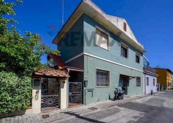 Casa all\'aperto - Appartamento Via Vecchia del Picchianti
26, Livorno - foto 2