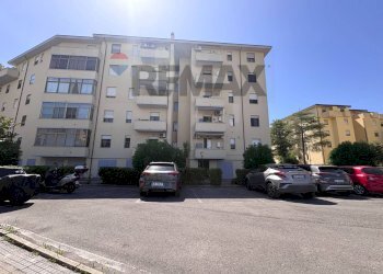 Edificio all\'aperto - Four-room apartment via amendola
 
3, Pisa - photo 19