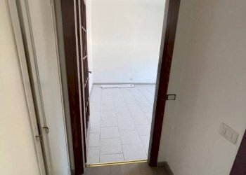 Disimpegno - Bilocale via Alfonso Capecelatro, Milano (zona San Siro) - foto 4