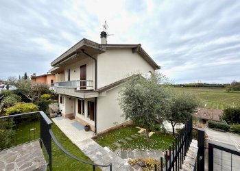 Foto 45 - Villa Via Degli Olivi
 
snc, Pozzolengo - photo 45