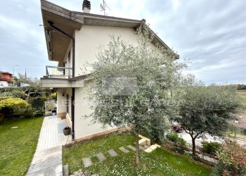 Foto 6 - Villa Via Degli Olivi
 
snc, Pozzolengo - foto 6
