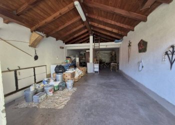 Magazzino - Villa Frazione Villaretto, Roure - photo 30