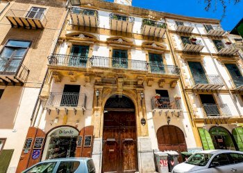 Foto 1 - Four-room apartment via Alessandro Paternostro
 
16, Palermo - photo 1
