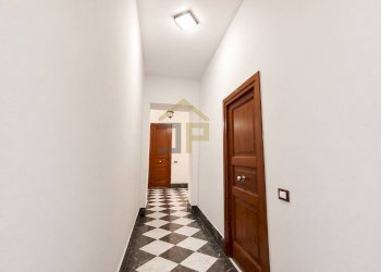 Foto 3 - Four-room apartment via Alessandro Paternostro
 
16, Palermo - photo 3