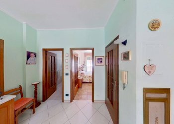 Disimpegno - Bilocale via Oslavia, 66, Torino (zona Vanchiglietta) - foto 6