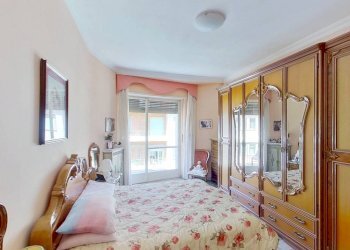 Camera da letto - Bilocale via Oslavia, 66, Torino (zona Vanchiglietta) - foto 14