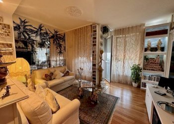 Salone - Three-room apartment via Aldo Moro, 8, Biella - photo 11