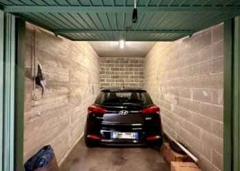 Box auto - Three-room apartment via Aldo Moro, 8, Biella - photo 28