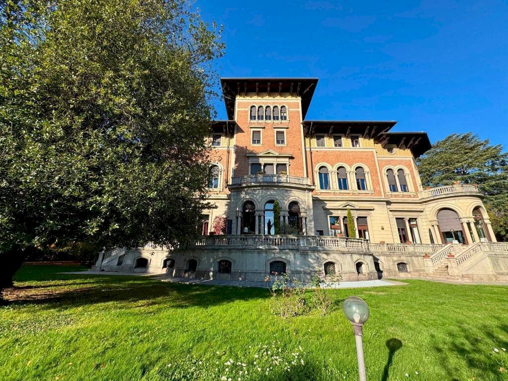 Facciata - Appartamento via Galileo Galilei, 28, Biella - foto 2