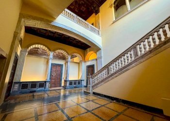 Interno palazzo - Appartamento via Galileo Galilei, 28, Biella - foto 3