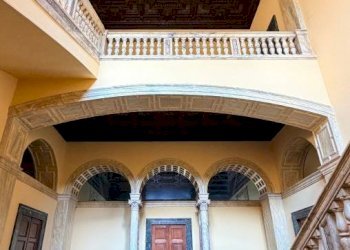 Interno palazzo - Appartamento via Galileo Galilei, 28, Biella - foto 4