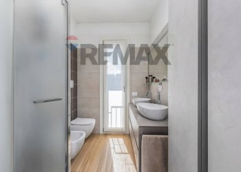 Bagno - Quadrilocale Via Bramante da Urbino
 
14, Monza - foto 26
