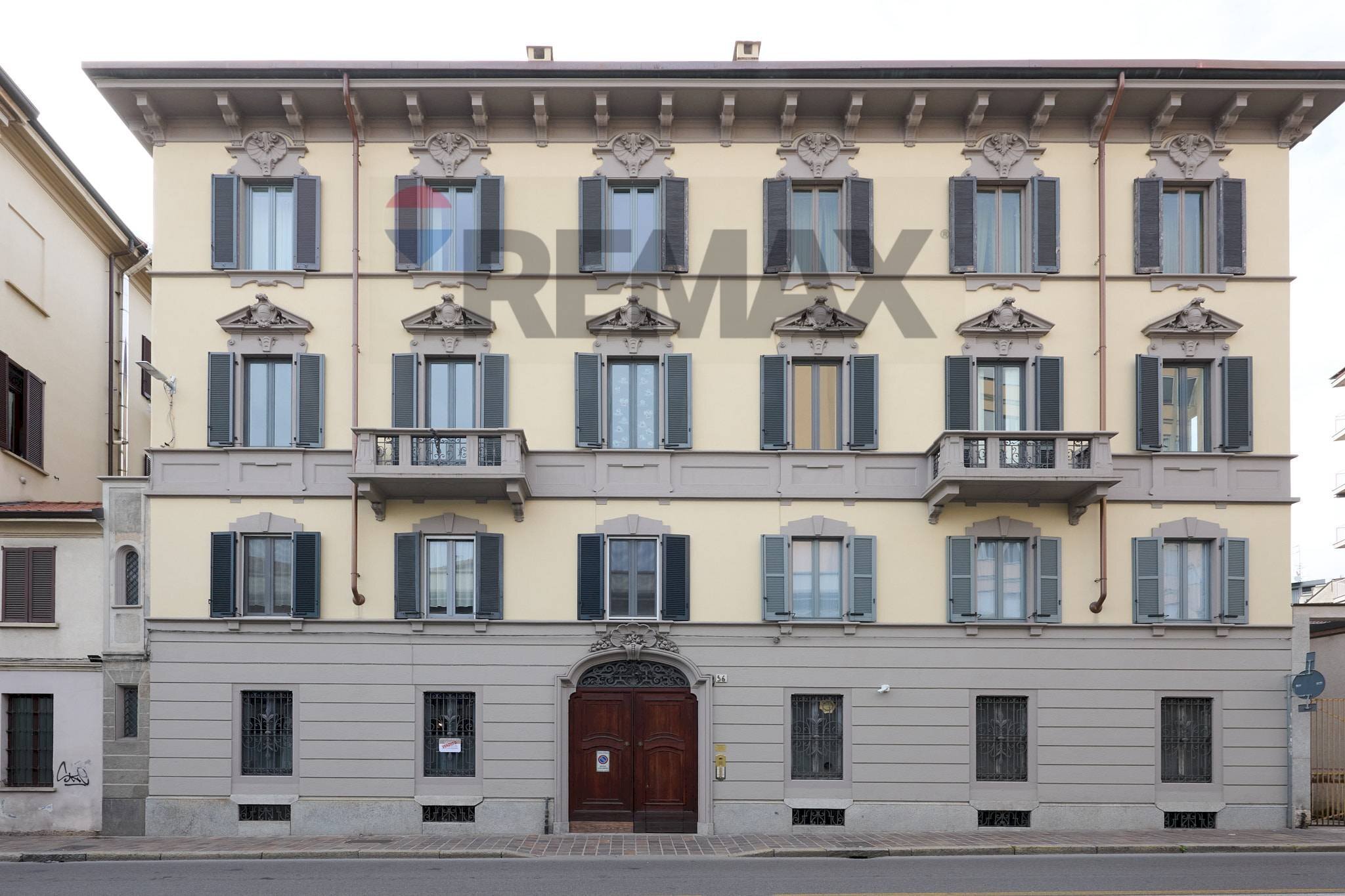 Edificio all\'aperto - Office Via Alessandro Manzoni
 
56, Monza - photo 1
