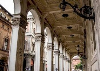 Zona - Appartamento via Luigi Carlo Farini, Bologna (zona Centro Storico) - foto 12