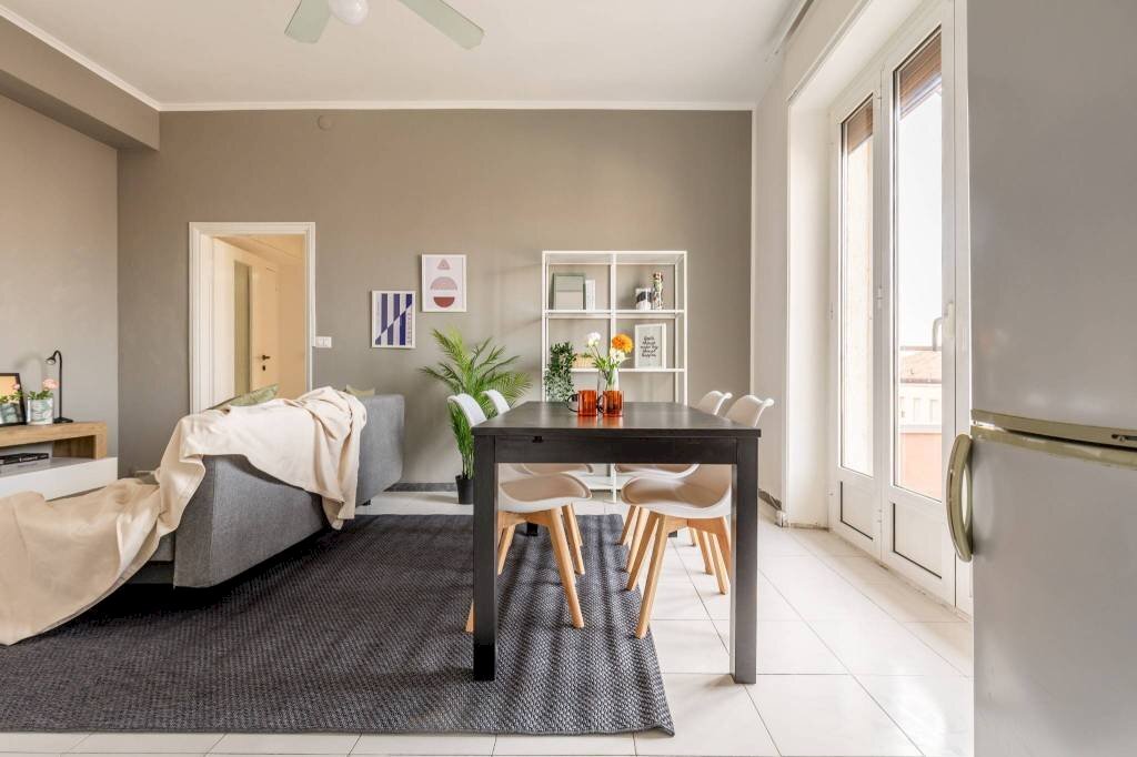 Salone - Two-room apartment via Domenico Millelire, 16, Milano - photo 3