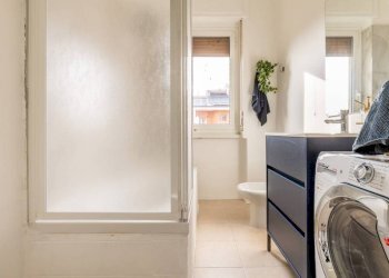 Bagno - Bilocale via Domenico Millelire, 16, Milano - foto 27