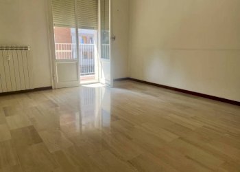 Interno appartamento - Quadrilocale via del Lavoro, Bologna (zona San Donato) - foto 1