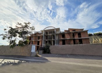 Edificio all\'aperto - Appartamento VIA ROMA
 
1, San Giovanni Teatino - foto 5
