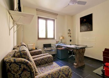 ufficio p. rialzat - Office via Abruzzi, Roma (neighborhood Centro Storico) - photo 17