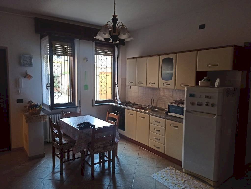 Cucina - Two-room apartment via Giuseppe Mazzini, 16, Trecate - photo 3