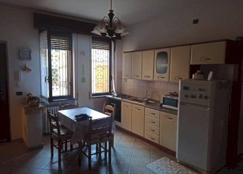 Cucina - Two-room apartment via Giuseppe Mazzini, 16, Trecate - photo 3