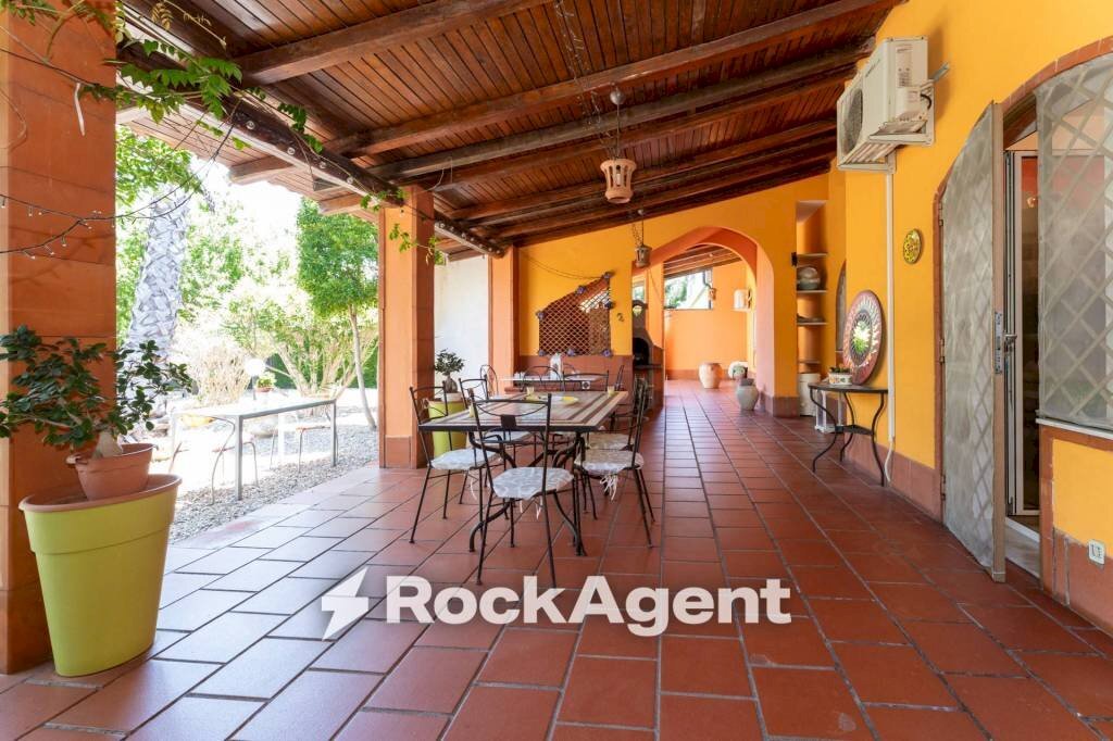 Veranda - Villa via Vincenzo Ricca, 12, Aci Catena - foto 2