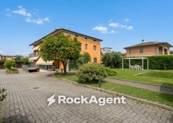 Cortile interno - Trilocale via Quarenghi, 30, Grassobbio - foto 28