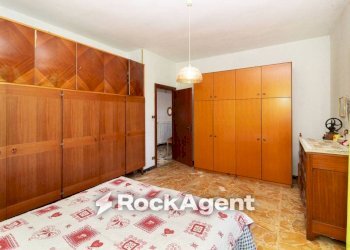 Camera da letto - Villa Regione Garrone, 3, Reano - foto 14