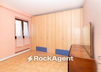 Camera da letto - Villa Regione Garrone, 3, Reano - foto 24