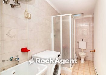 Bagno - Villa Regione Garrone, 3, Reano - foto 27