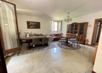 Three-room apartment Via Gerolamo Arganini, Milano (neighborhood Niguarda) - photo 1