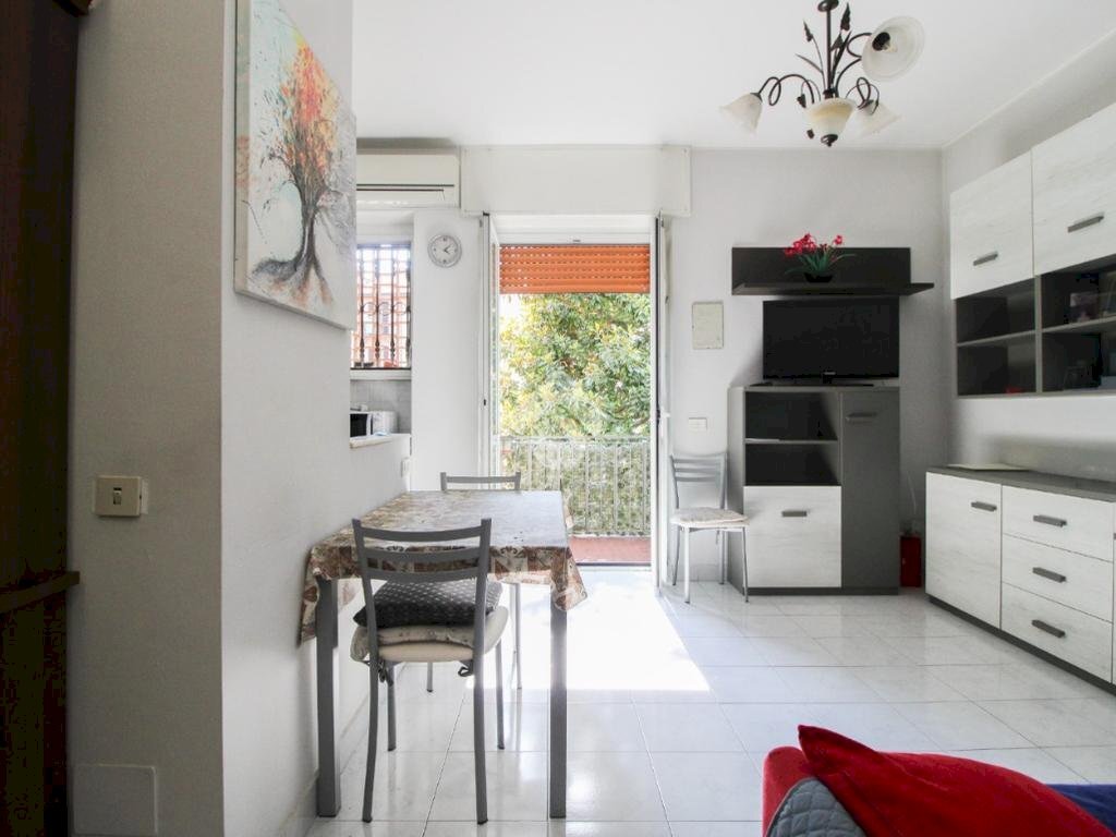 Two-room apartment Via Luigi Angeloni, Milano (neighborhood Bruzzano) - photo 3
