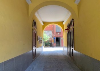Two-room apartment Viale S. Michele del Carso, Milano (neighborhood Pagano) - photo 1