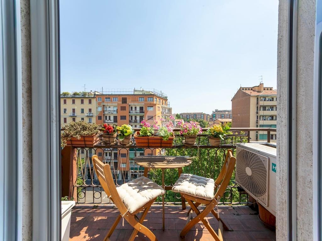 Two-room apartment Viale misurata, Milano (neighborhood Lorenteggio) - photo 1