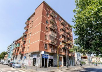 Two-room apartment Viale misurata, Milano (neighborhood Lorenteggio) - photo 2