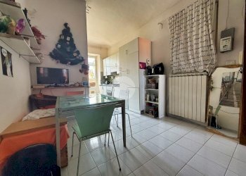 Two-room apartment Via Dante Di Nanni, Torino (neighborhood Cenisia) - photo 2