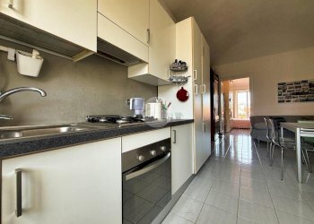 Two-room apartment Via Dante Di Nanni, Torino (neighborhood Cenisia) - photo 3